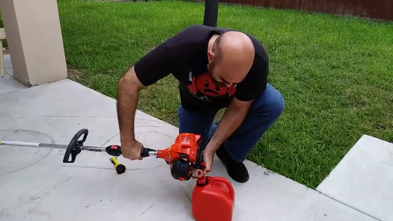 How to Start Gas Powered Grass Trimmer Weed Eater Echo SRM 225