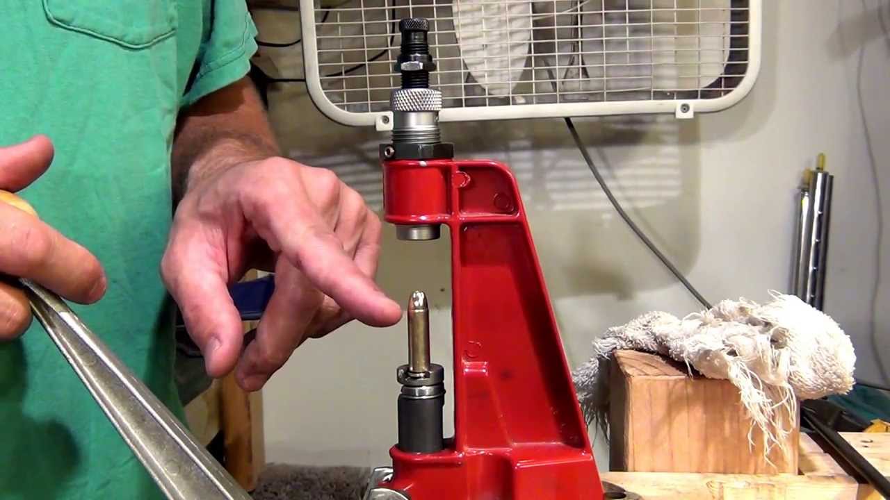 HOW TO SETUP PISTOL DIES ON A SINGLE STAGE PRESS - HD
