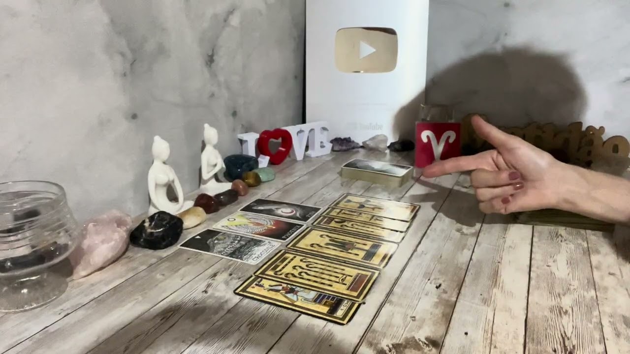 ♈️Áries//Vão tentar tirar o que é seu(sua), mas não vão conseguir.