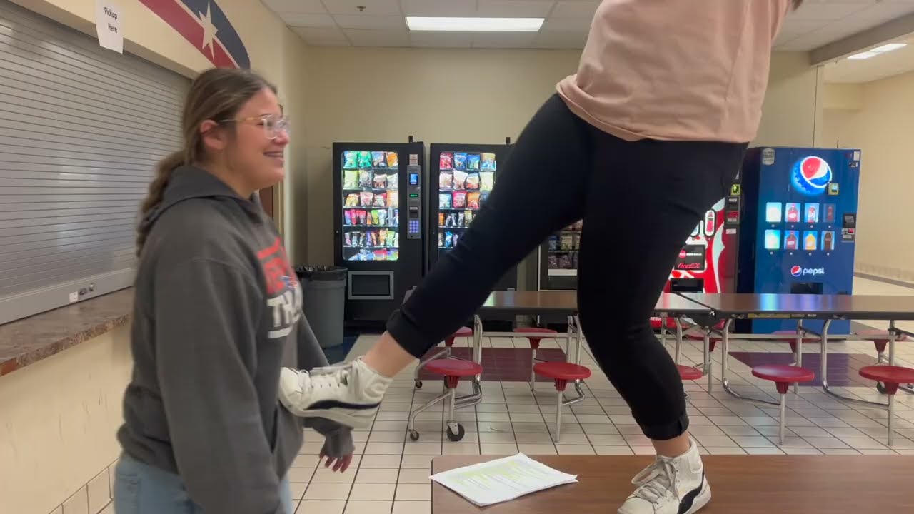 Angry Elf - Lilly, Madi, Ali, Kayden