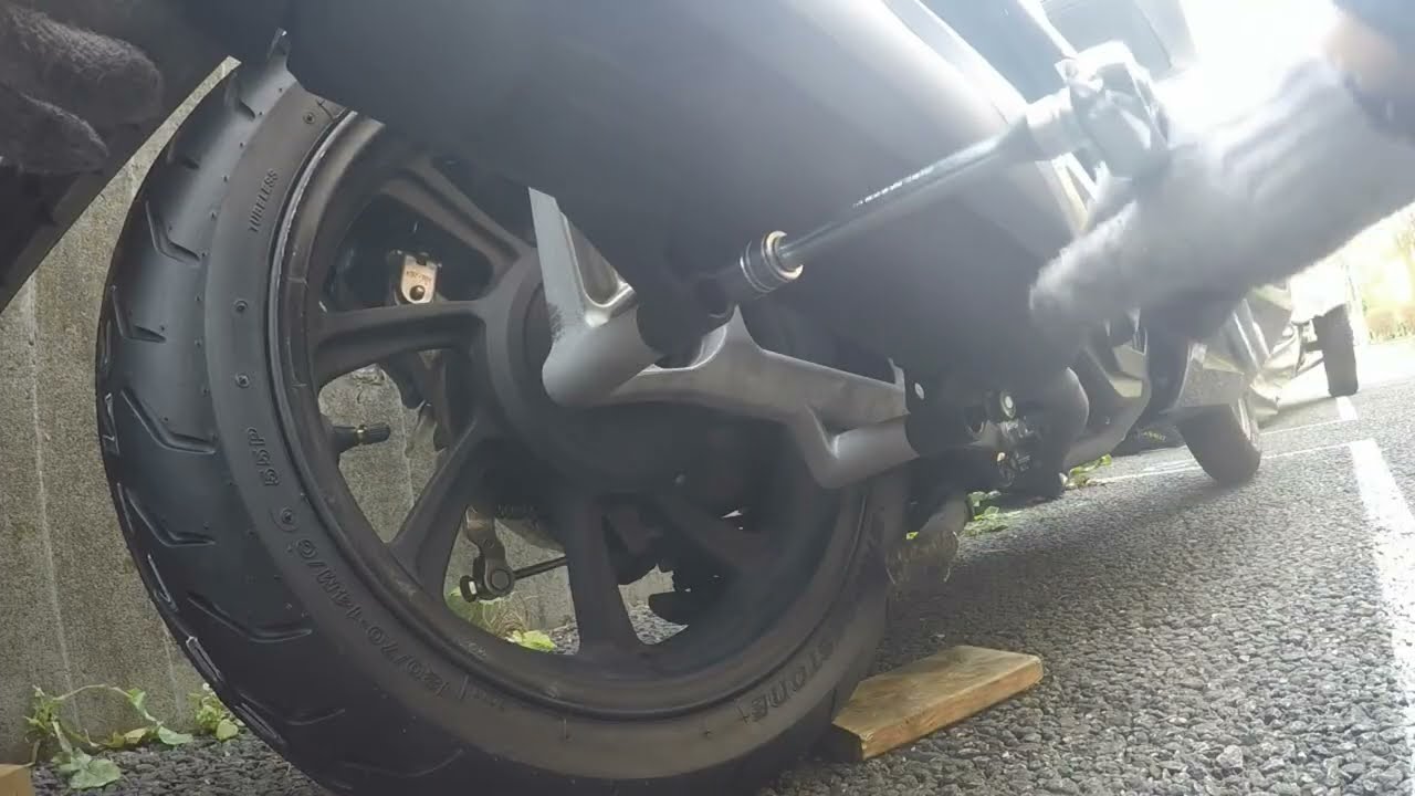 Honda PCX125 JF81 Rear Tire Replace リアタイヤ交換 手組み