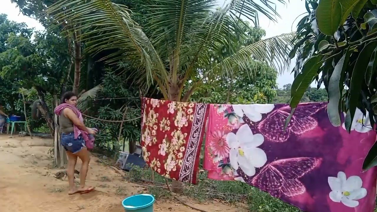 Toda vez que lavo roupa chove logo hoje que lavei os lençois e a rede