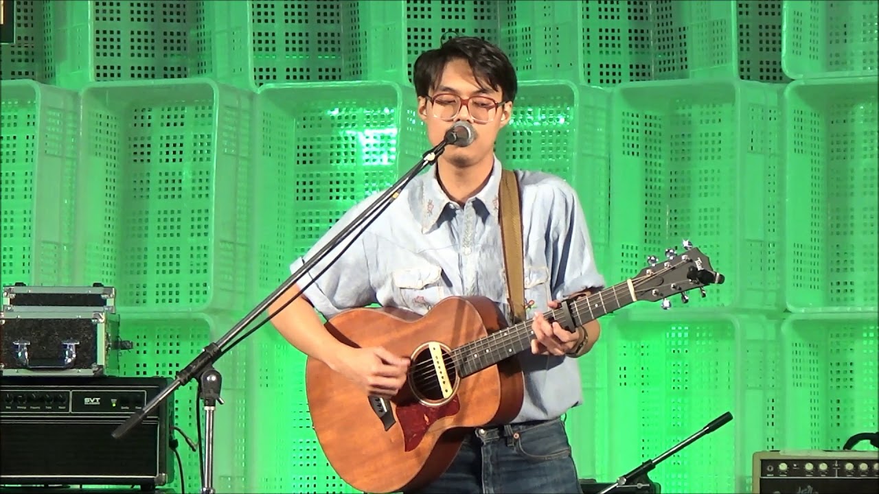 AOMSIN AND THE BOYS - คำขอ (Beggin' U)