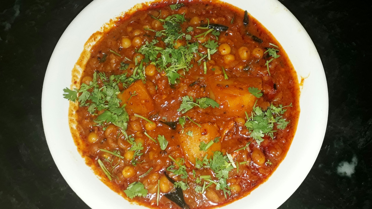 Chatpata lagda batata