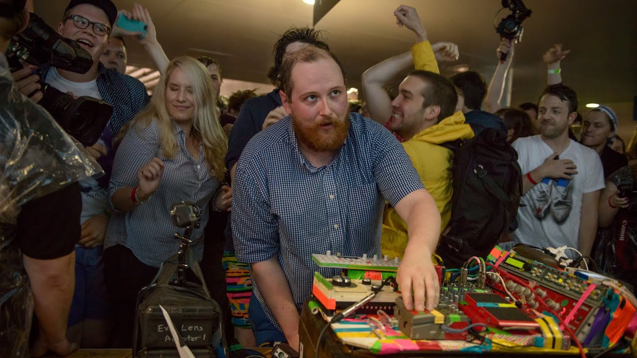 Dan Deacon - Konono Ripoff N&ordm;1 (Live at Rock the Garden 2013)