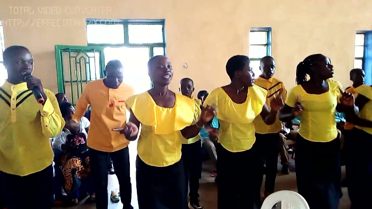 CHORALE TURIMURUGENDO YA MUSHONGI YABYINNYE RIRATUMUKA