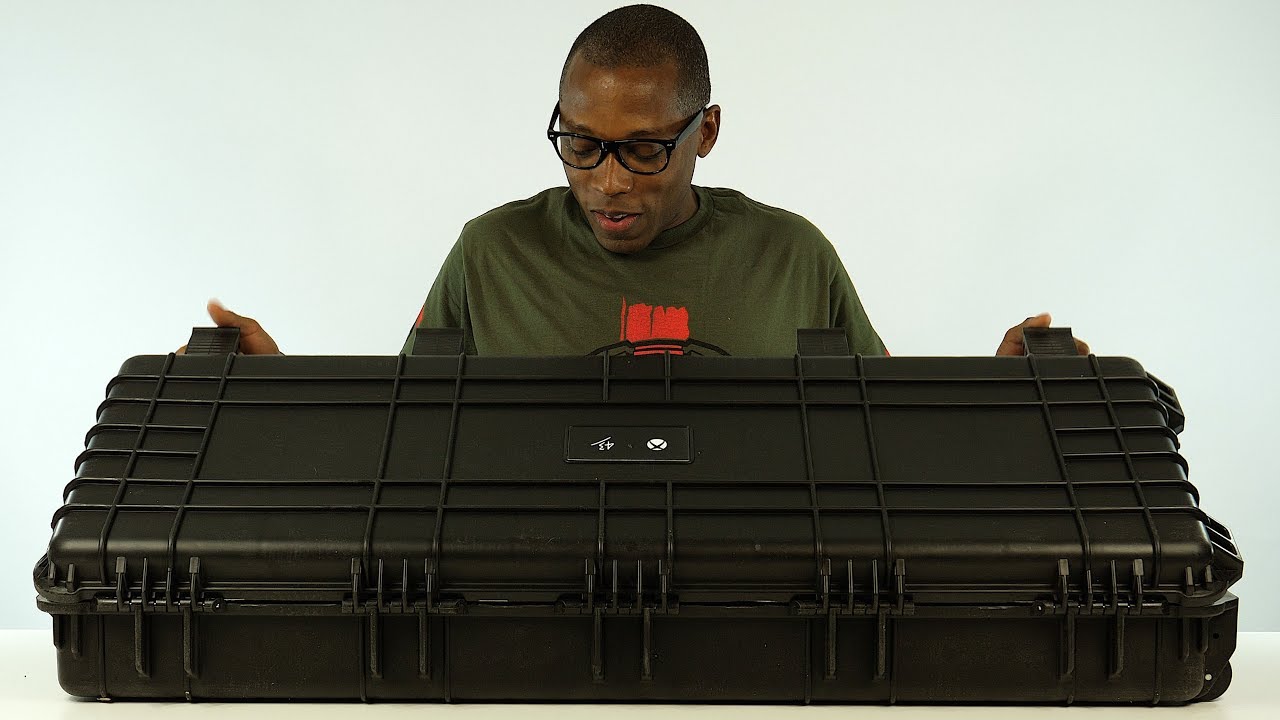 UNBOXING: 1 of 10 SNEAKER Package from NIKE And MICROSOFT for...XBOX ONE