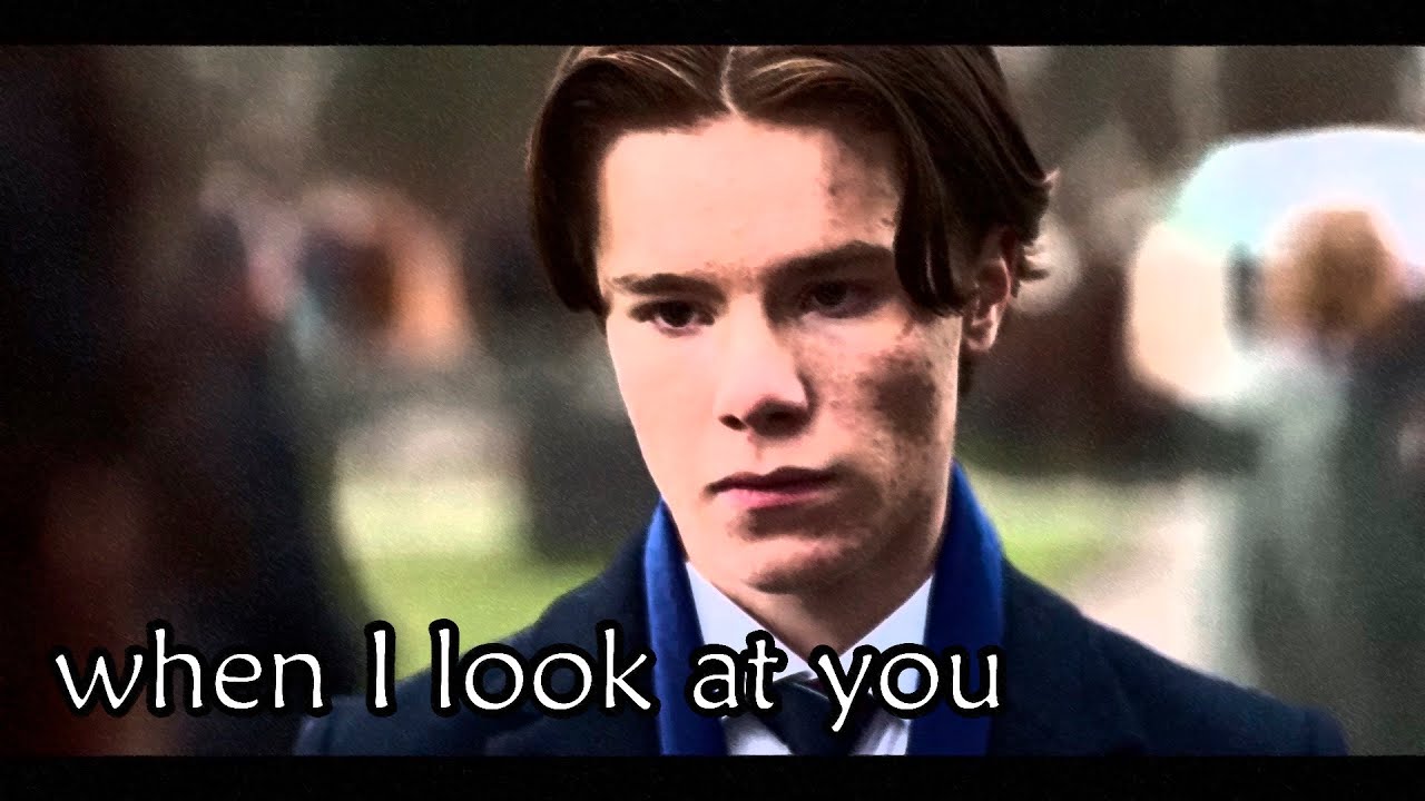 Wilhelm and Simon (Young Royals) - When I look at you