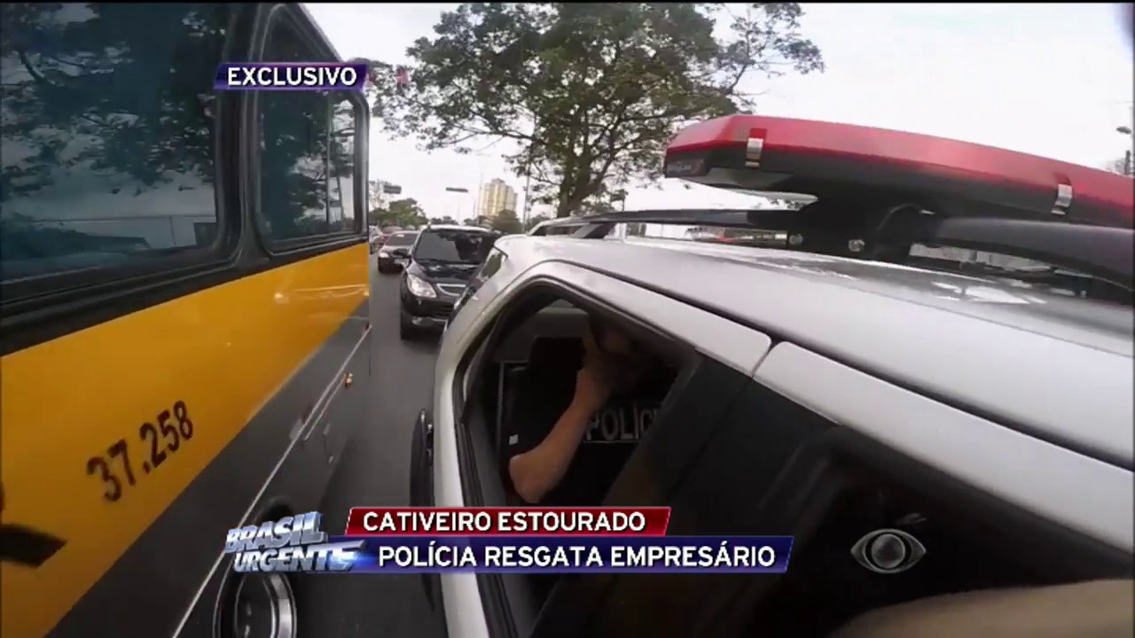 Imagens registram momento em que polícia resgata empresário