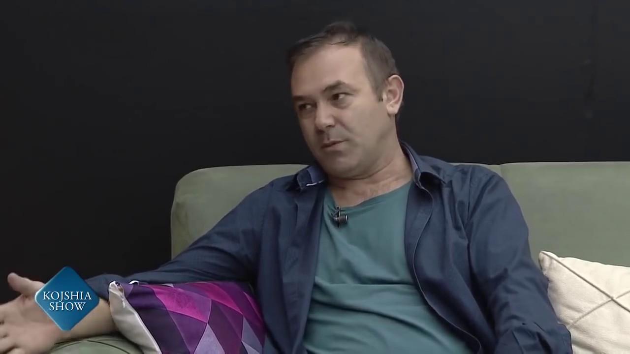 Rexhep Selimi - Ja cka perdoren grate ne LUFTE