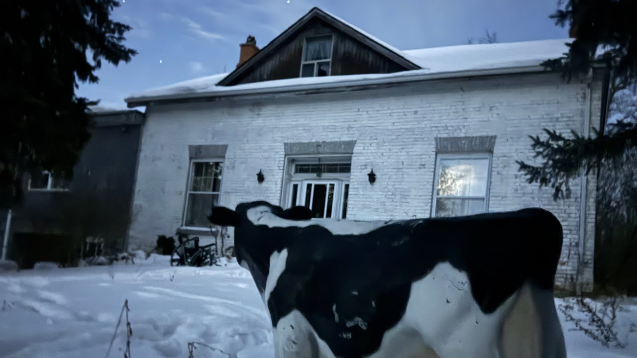 EXPLORING AN ABANDONED Time Capsule Country Style Home From The 70s - XPLORER 169