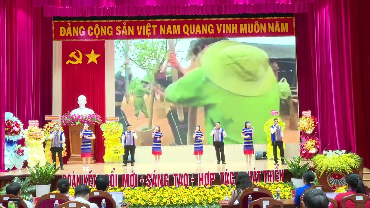 CA NHAC DH NONG DAN