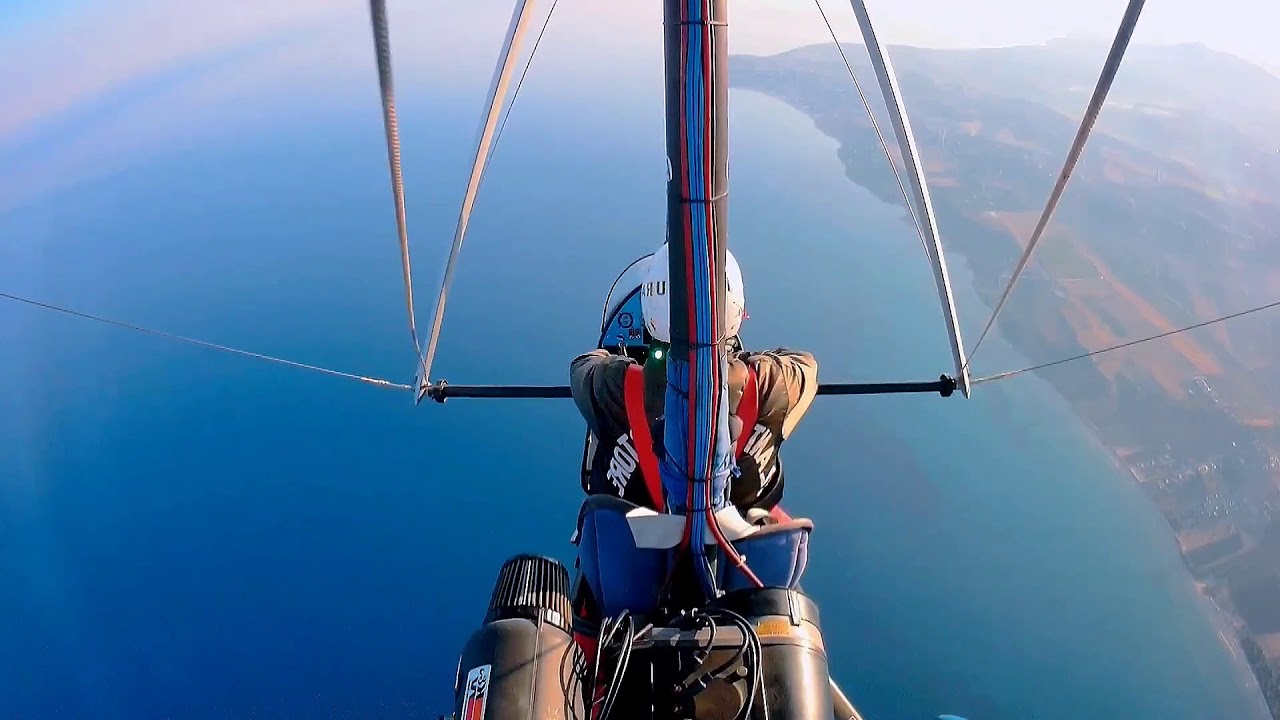 Deltaplano motore