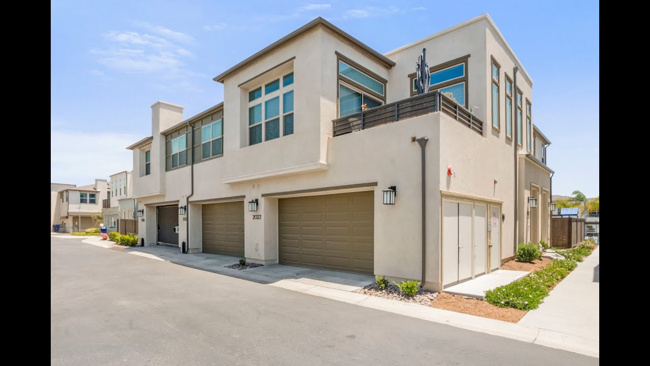 2024 Via Fontana, Chula Vista - Cota Vera in Otay Ranch - Glen Henderson