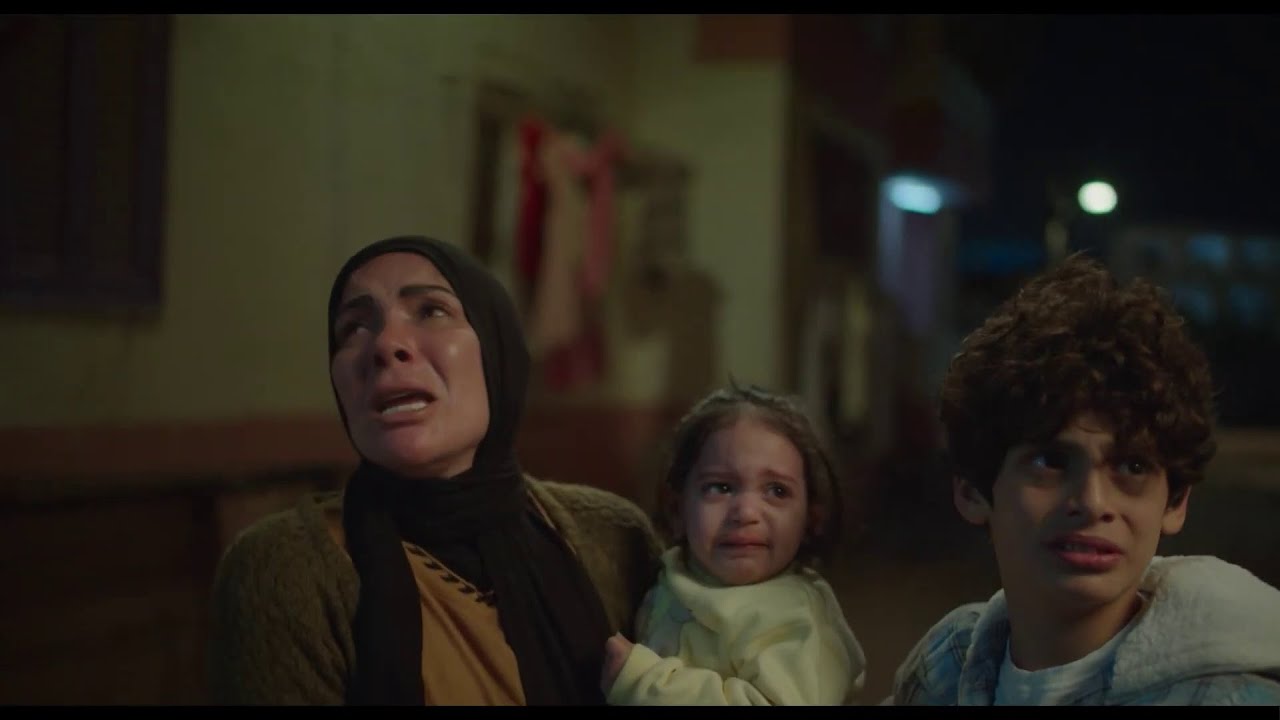 حنان بتشوف كل الطرق اللى تغير بيها حياتها القديمه حتى لو بطرق غير مشروعه #تحت_الوصاية