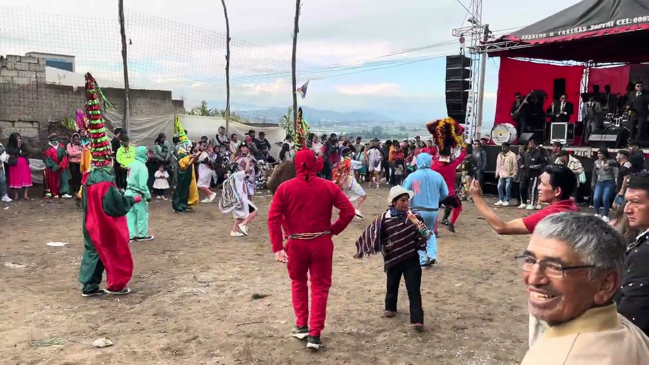 FIESTA EL BARRIO MIRADOR  PARROQUIA UNAMUNCHO
