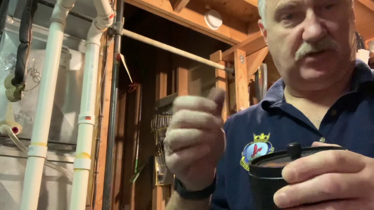 How to remove the lid from a rock tumbler made by Leegol Electric.