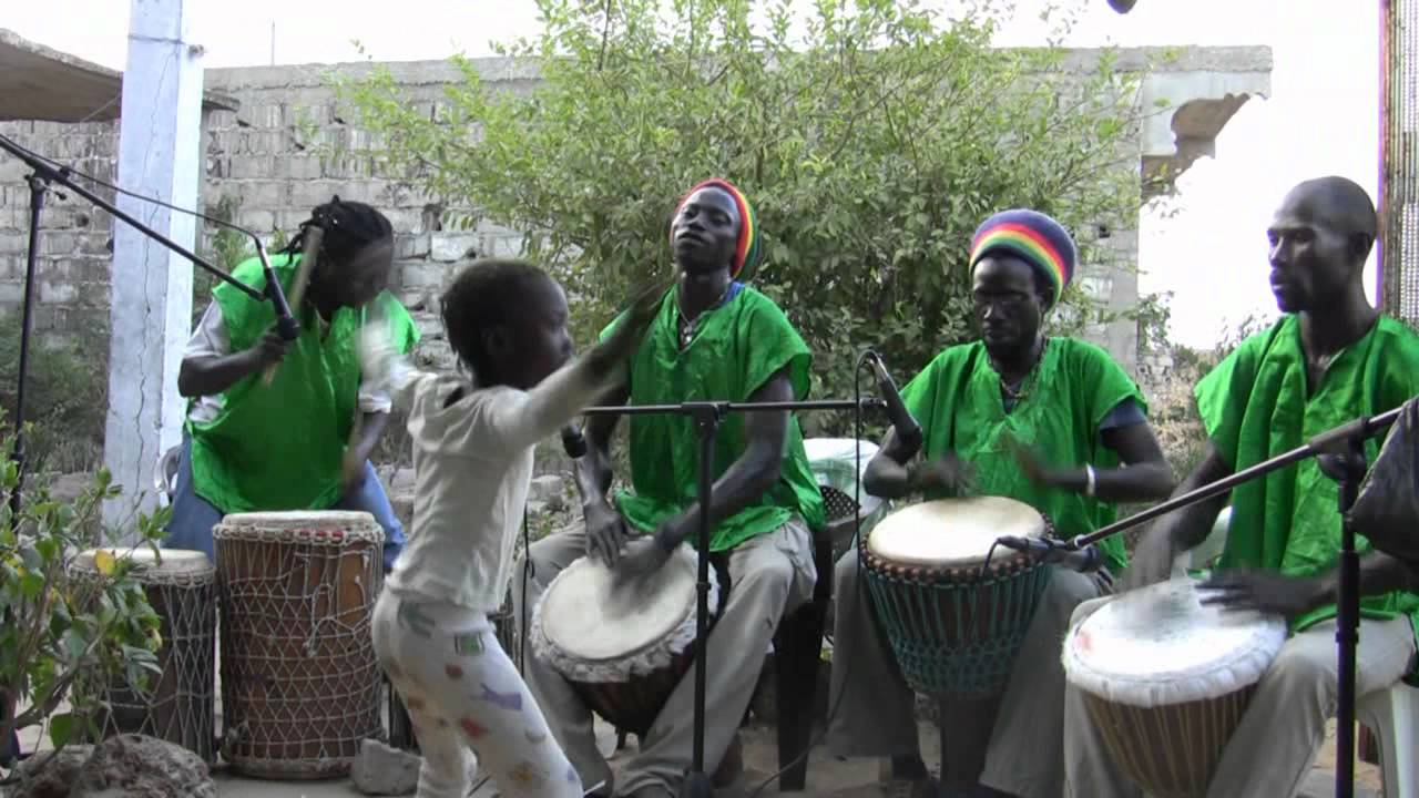 Sénégal - Kommando djembé 2011-Lambeul - Saly portudal.avi