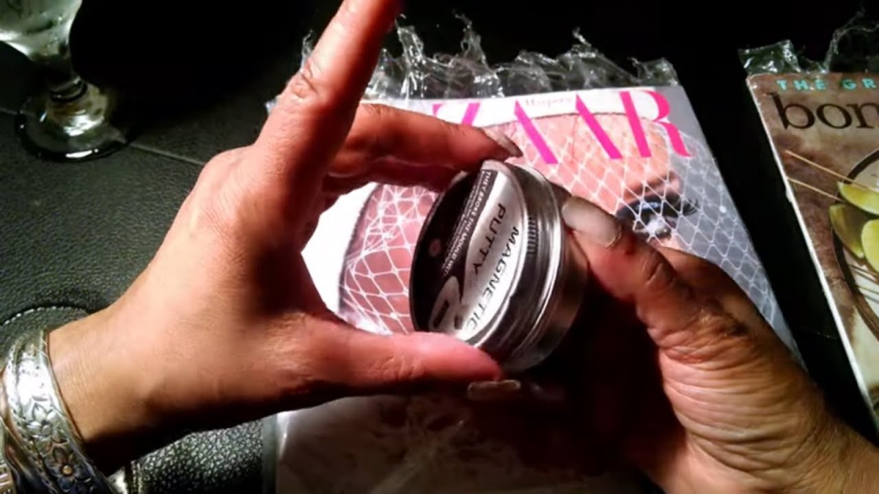 [ASMR] Bazaar Magazine Flip👓📚😴 Triggers Whispering Gum Chewing Plastic Crinkling Hand Movements