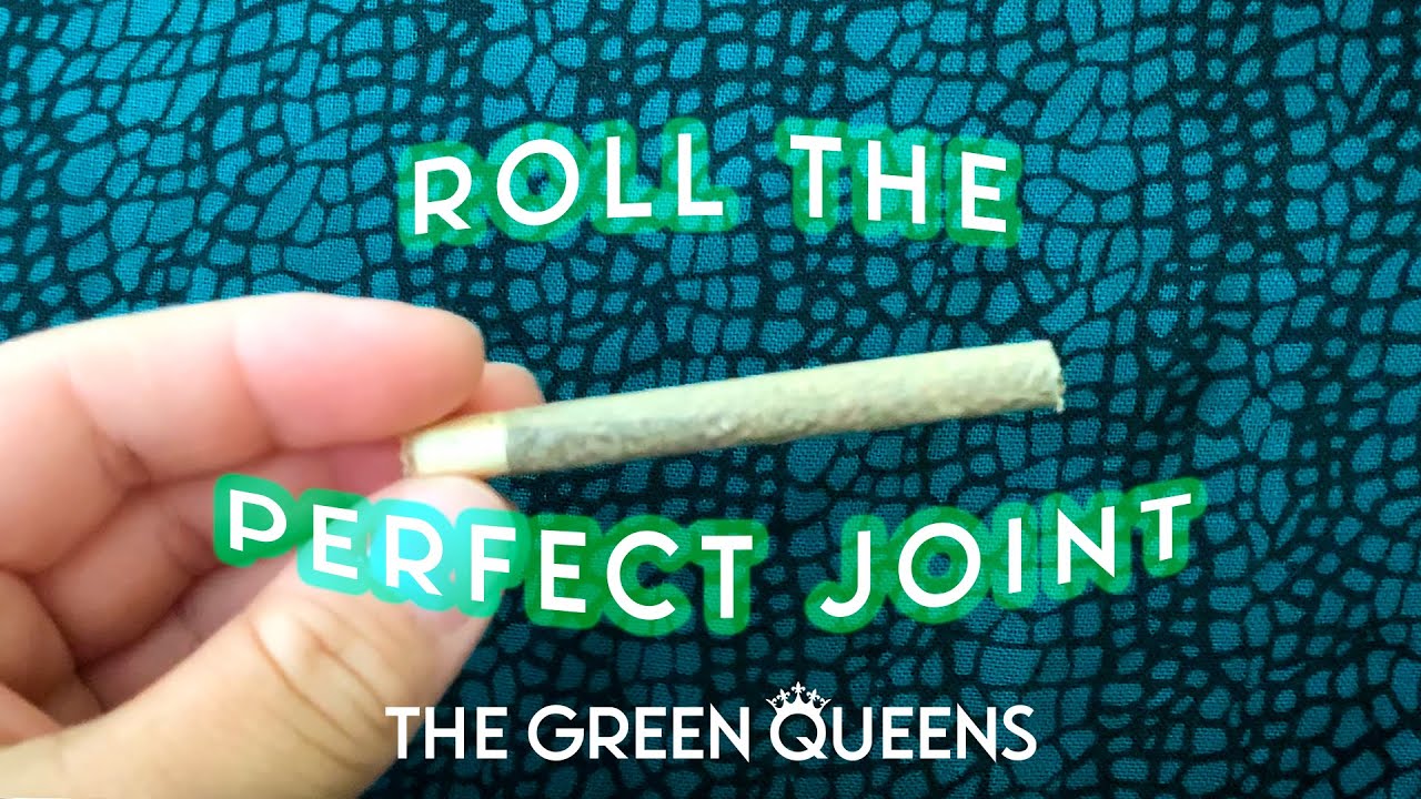 How to Roll a Perfect Joint every time with a roller! ~ The Green Queens ***18+ Only****