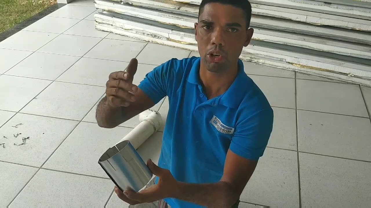 Como fazer a queda água da calha o furo e funil ( jeito correto).