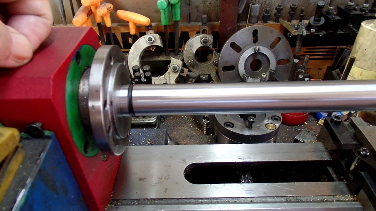 E19 Lineing up the Mini lathe with a test bar.