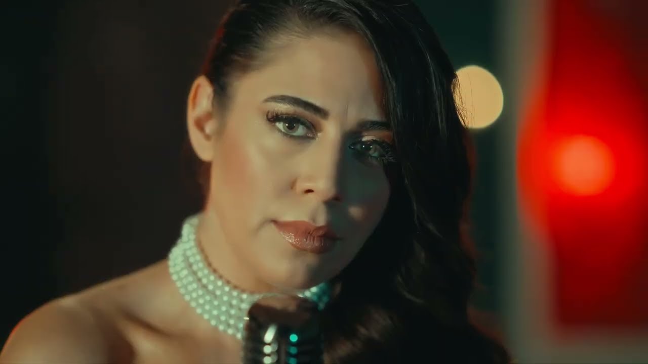 Özge Özgür - Izin Ver