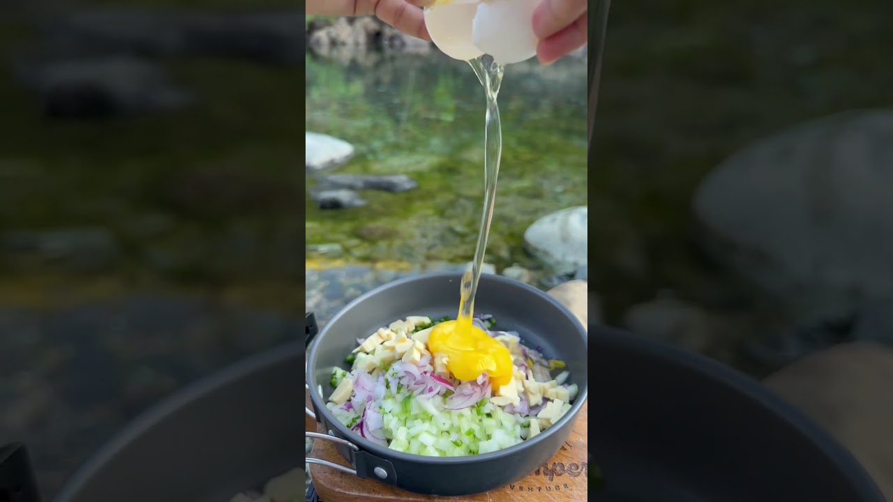 Healthy breakfast, quick and easy! #campingvibes #campingfood #naturecamping #travel #camping