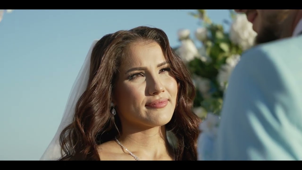 Cinematic Sunset Wedding at Le Cote Santorini 🇬🇷 | Destination Wedding Film