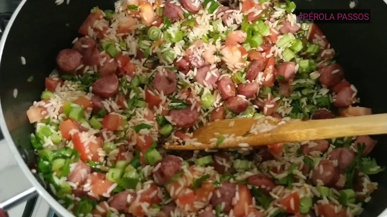 ARROZ COM LINGUIÇA SUÍNA FINA DELICIOSO E SUPER SIMPLES 😋