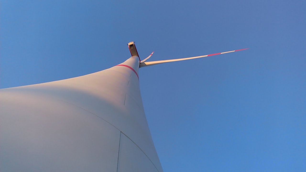 Windgenerator bei Buttenwiesen am 19.04.2015