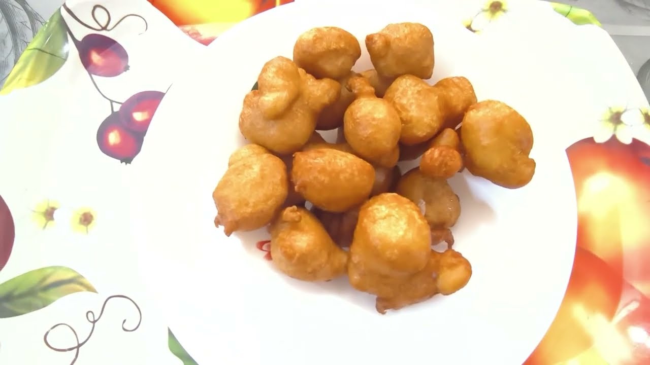 నోరూరించే సుతిమెత్తని హోమ్ మేడ్ మైసూర్ బజ్జి #food #breakfast  #tiffin #mysorebonda #recipe #snacks