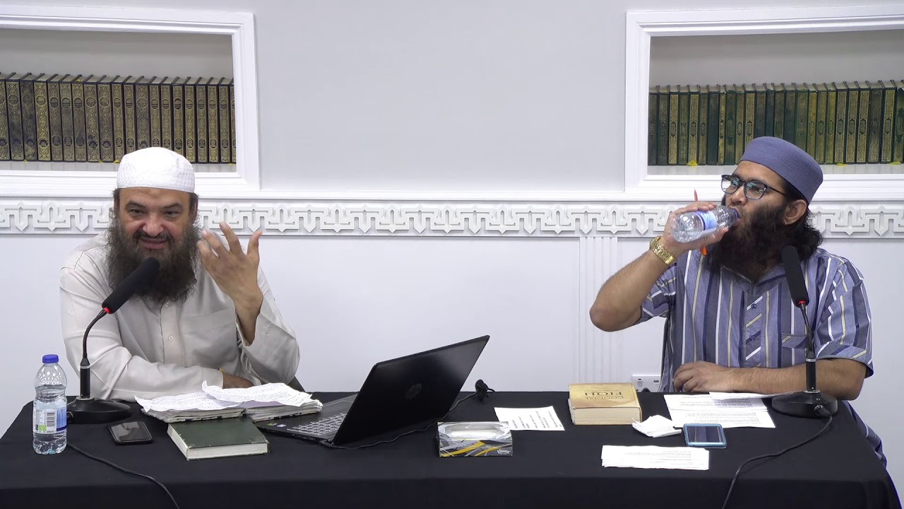 The Etiquette of Taraweeh. Can we pray it at home? Can other families join in? How many Rak'ah?