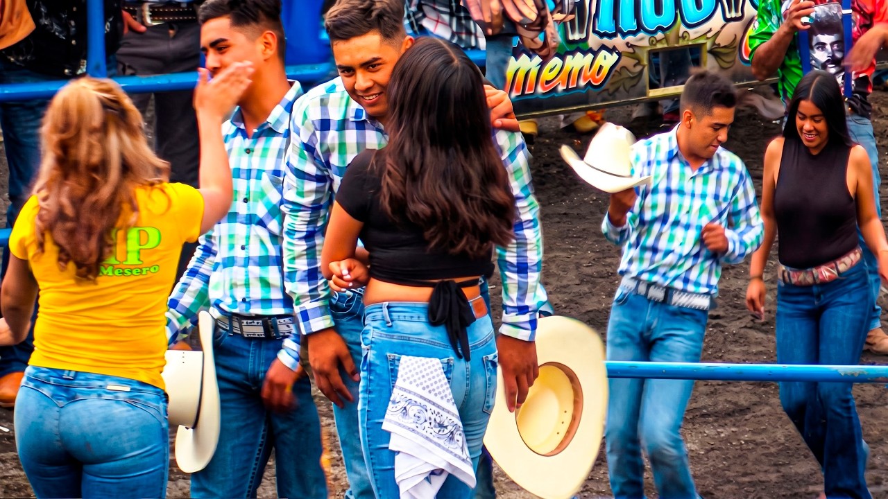 ¡BESOS 😘CACHETADAS😳 BAILE Y MAS!! CHICAS Y CHICOS CONCURSANDO POR UN 12 CON EL PAYASO VAQUERO