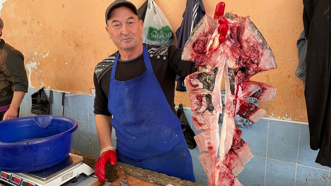 Как  Жарят Узбеки рыбу! Узбекистан!Жаренный Сазан!
