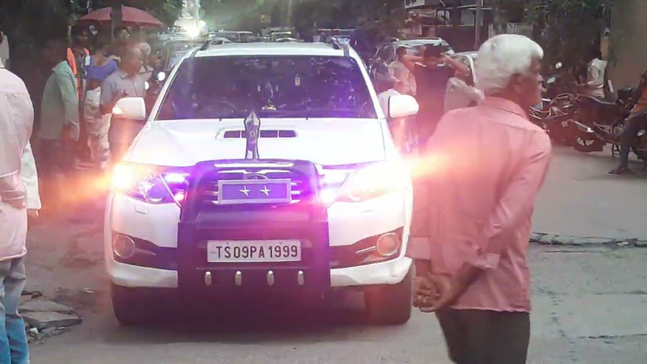 IPS OFFICERS CONVOY 