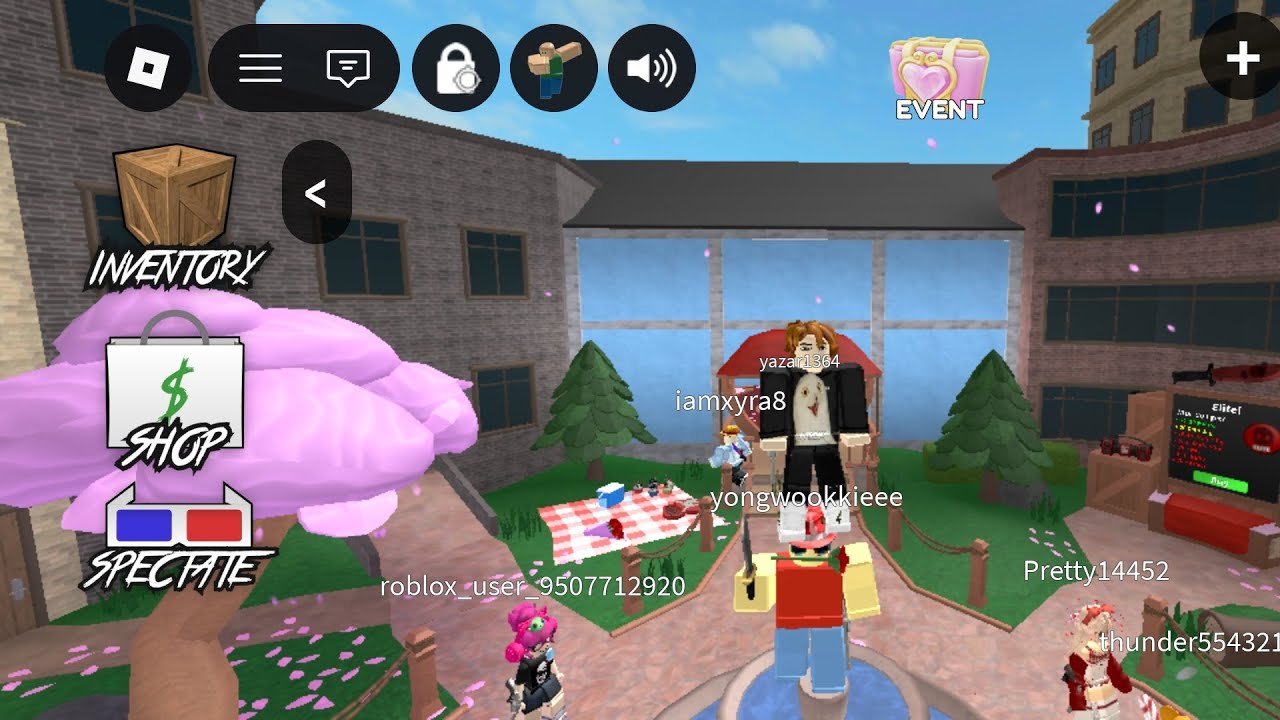 Playing mm2 with hackers*voice reveal*