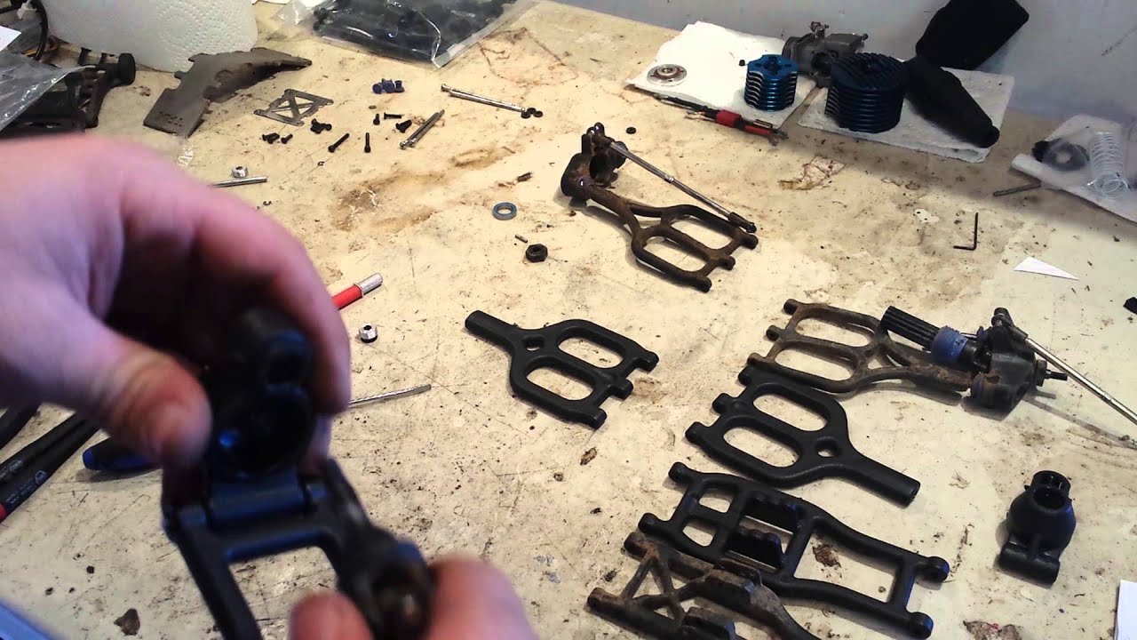How to install RPM arms: Traxxas T-Maxx/E-Maxx