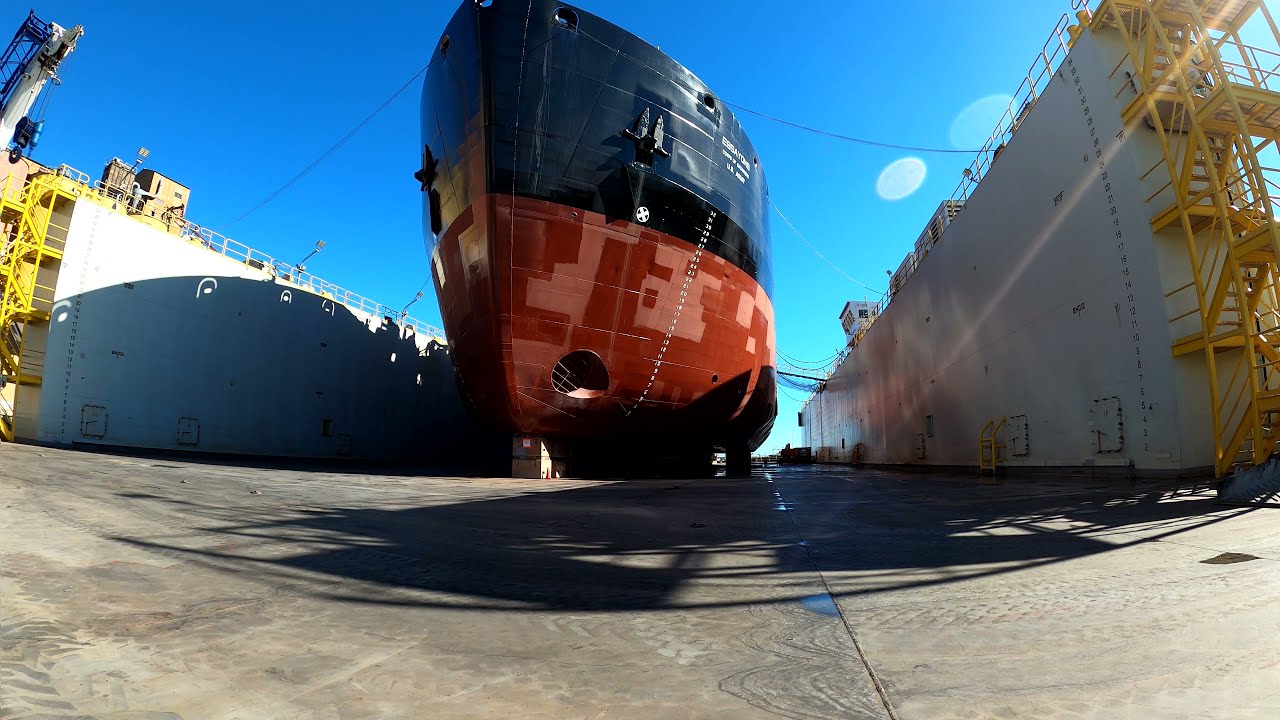 Dry Docking & Undocking the USACE Essayons