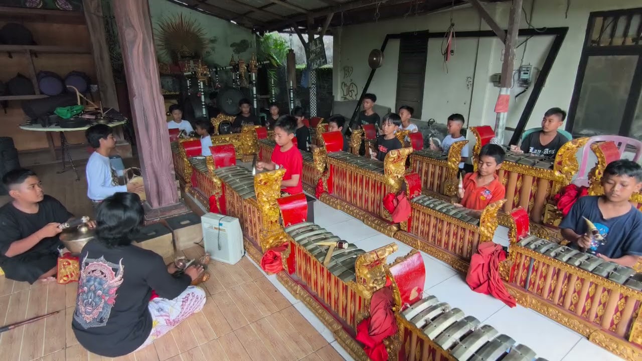 Proses Latihan Gending Rejang Dewa|| Anak-Anak Kembang Bali (B)