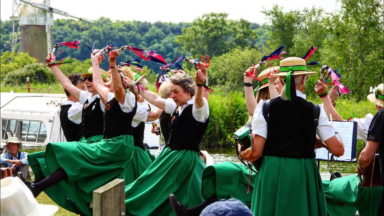 Wherry Yacht Charter event with Fiddlesticks and Holt Ridge Morris #morrisdancing #wherry #heritage