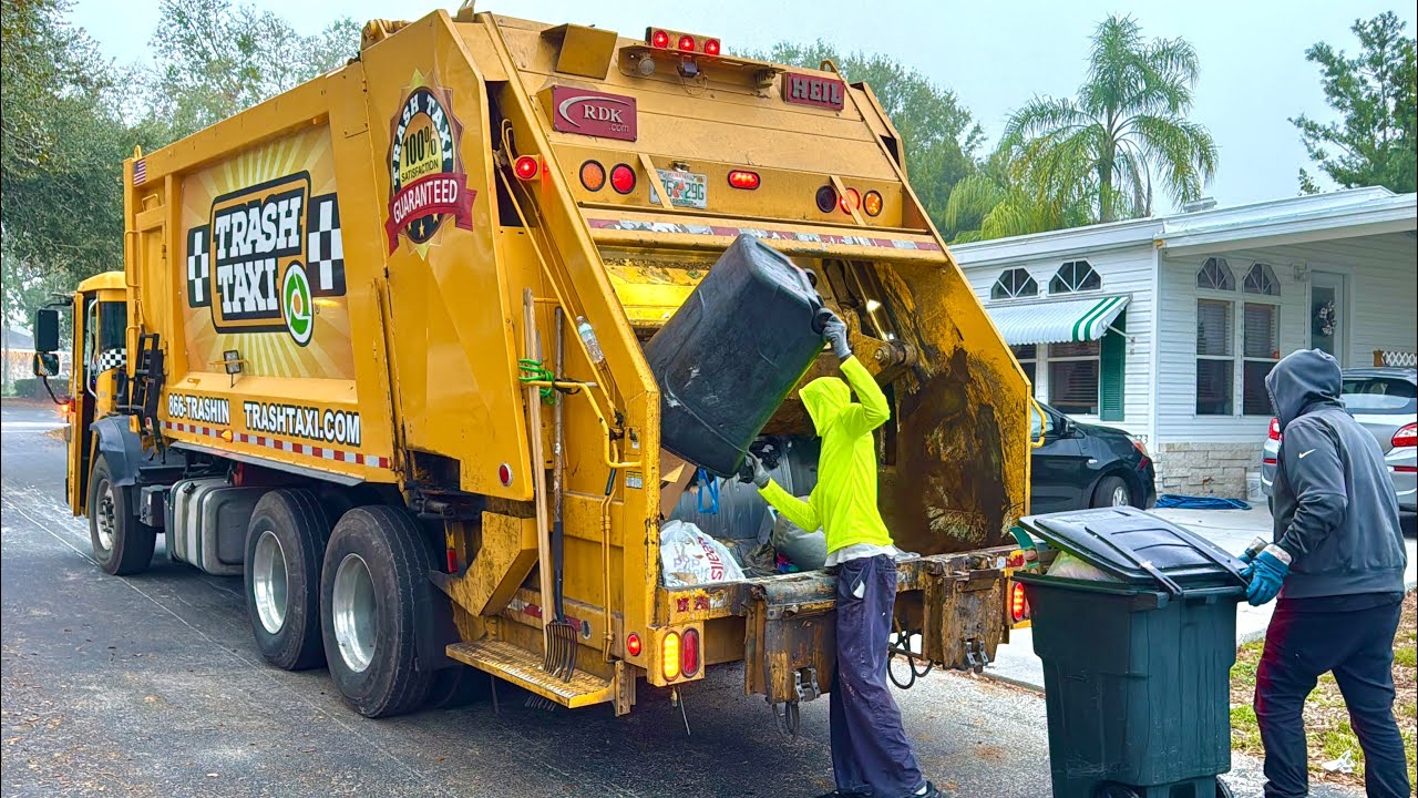 Trash Taxi’s LR Heil 5000 Rear Loader Garbage Truck Packing Post-Christmas Trash