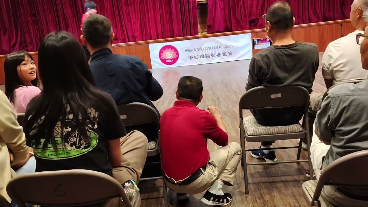 什麼都講(乜都噏) talk free：在外面溜達溜達：去參觀福智園遊會：青少年表演少林功夫(Shaolin Kung Fu)以及武藝。看後請點讚👍分享，這是對我的支持💪及鼓勵👏謝謝🙏🙏@2-8-26