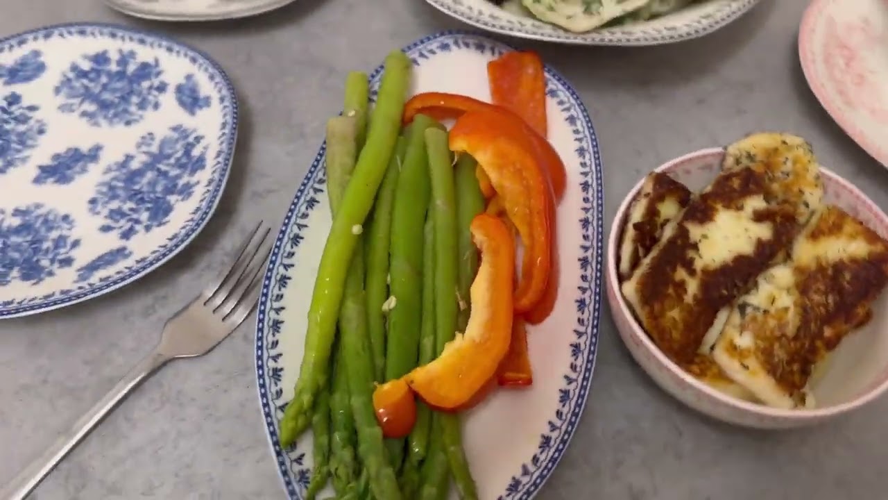Светланка Лео и ее новая посуда 🍽️