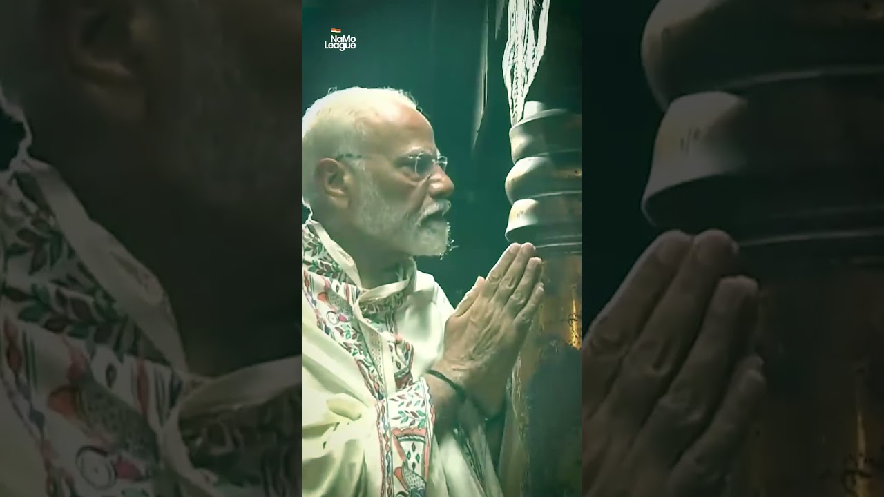 Our PM Narendra Modiji offers prayers at Bhagavathi Amman Temple in Kanyakumari! 🙏