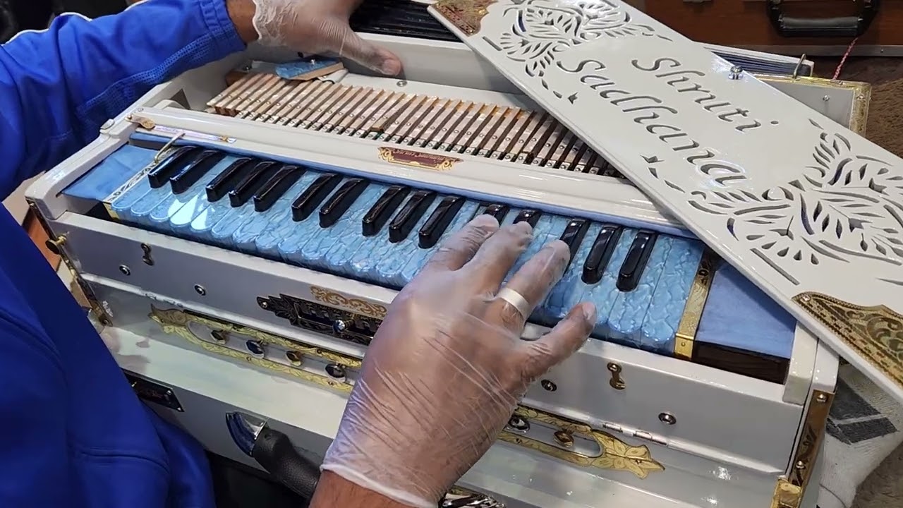 Most Beautiful Harmonium