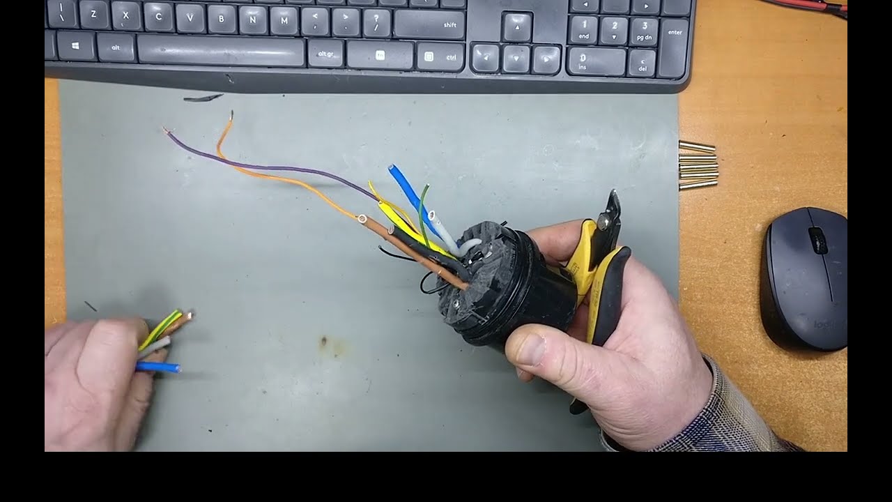 Tesla Wall Connector repair, cable replacement Part 2