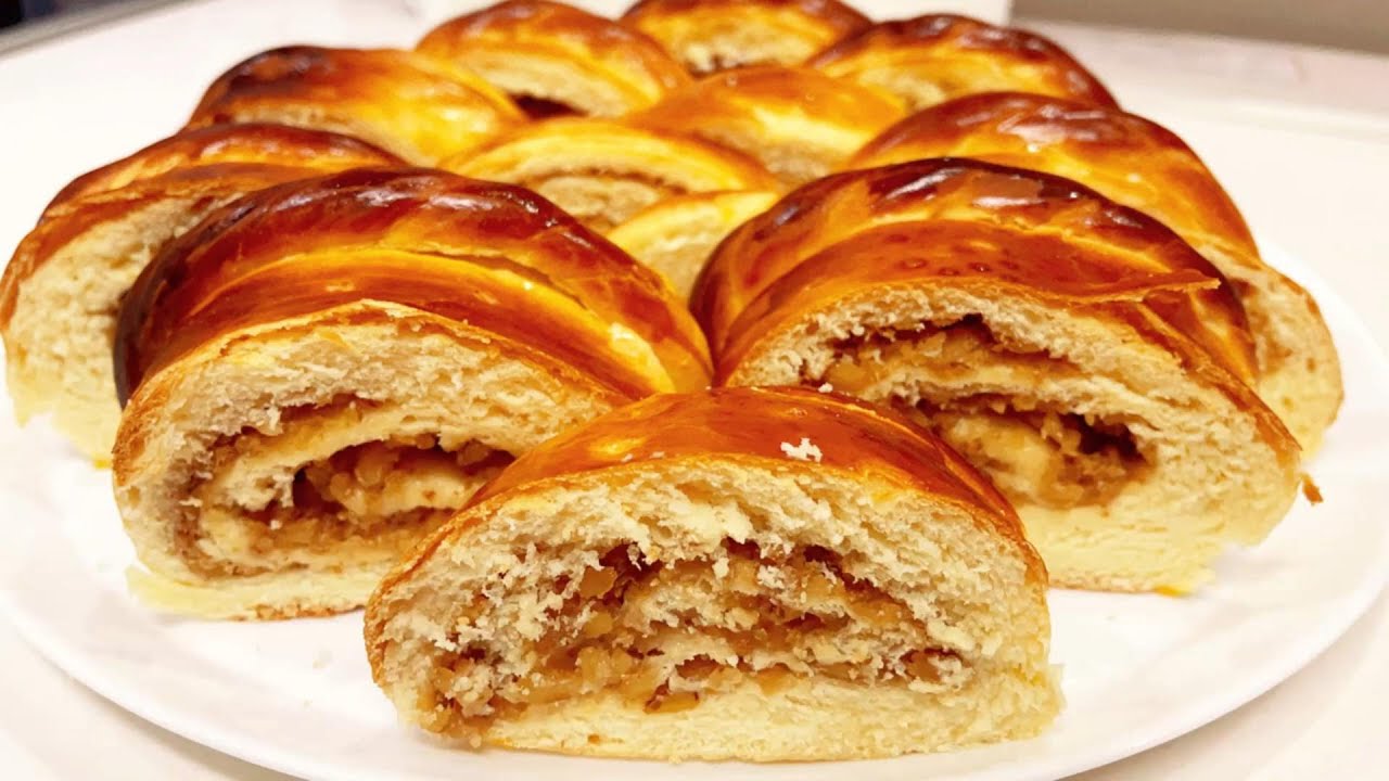 Irresistible walnut Roll Cake Recipe / Delicious Nutty Goodness / Bake like a Pro with this Recipe