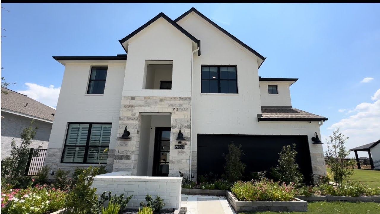 New Home Tour // New Bridgeland Creekland Village Homes MUST SEE // Westin Homes