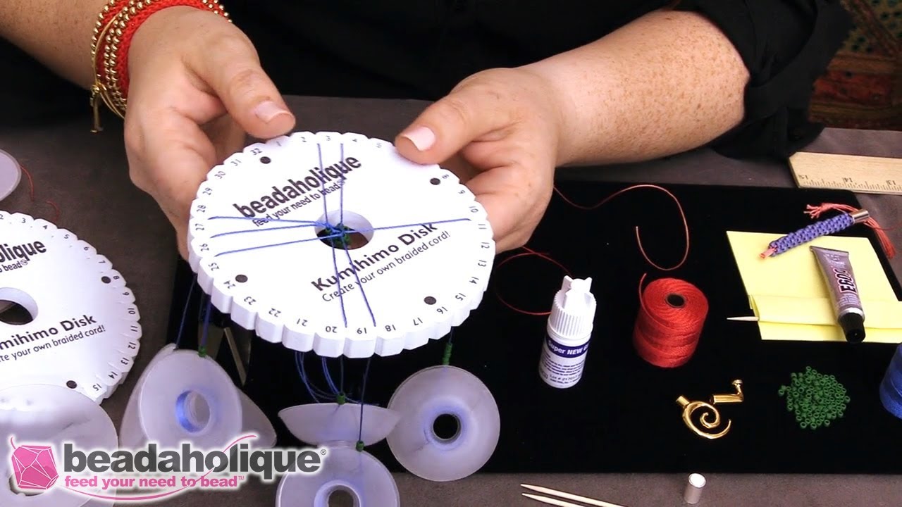 Beadaholique Live Class: How to Do Kumihimo!